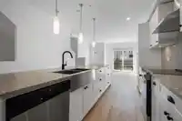 21 20487 65 AVENUE - thumbnail 1
