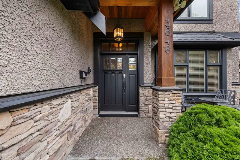 3648 ELGIN ROAD - photo 2 of 40
