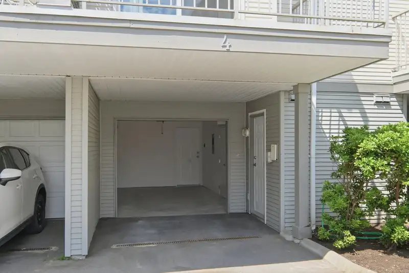 11 5900 MUIR DRIVE - photo 2 of 9
