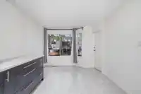 14 7231 MOFFATT ROAD - thumbnail 10