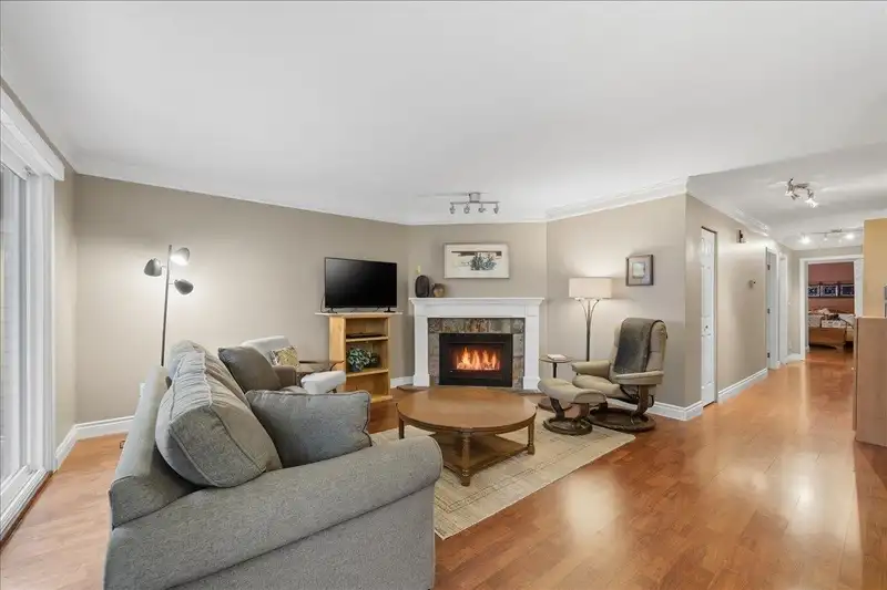 63 181 RAVINE DRIVE - photo 1 of 32