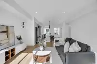 31 7670 207 STREET - thumbnail 1