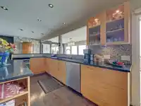 5951 SUNSHINE COAST HIGHWAY - thumbnail 18