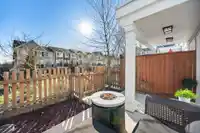 12 7169 208A STREET - thumbnail 33