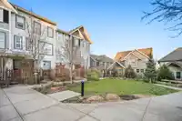 12 7169 208A STREET - thumbnail 36
