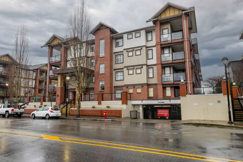 105 5650 201A STREET - photo 2 of 24