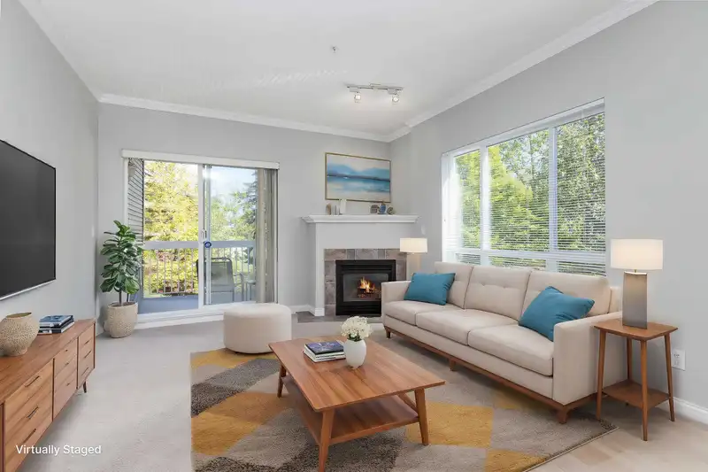 208 1685 152A STREET - photo 1 of 38