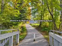 9 8968 208 STREET - thumbnail 3