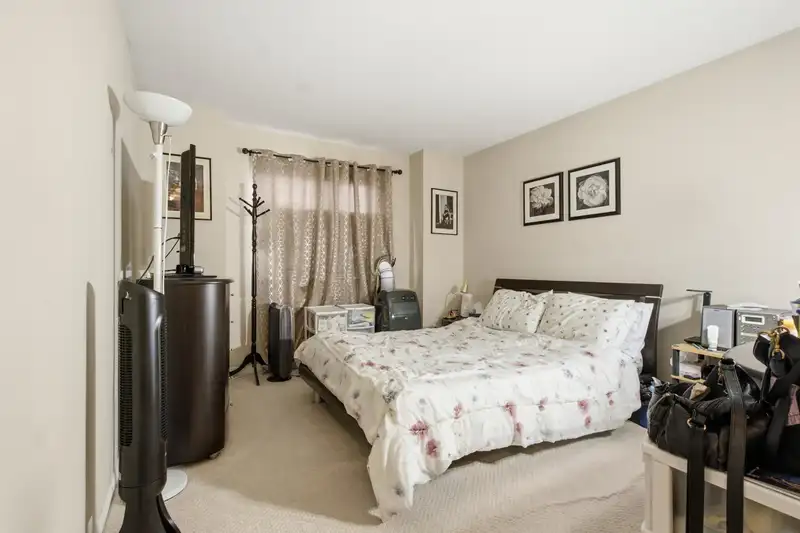69 8888 151 STREET - photo 2 of 28