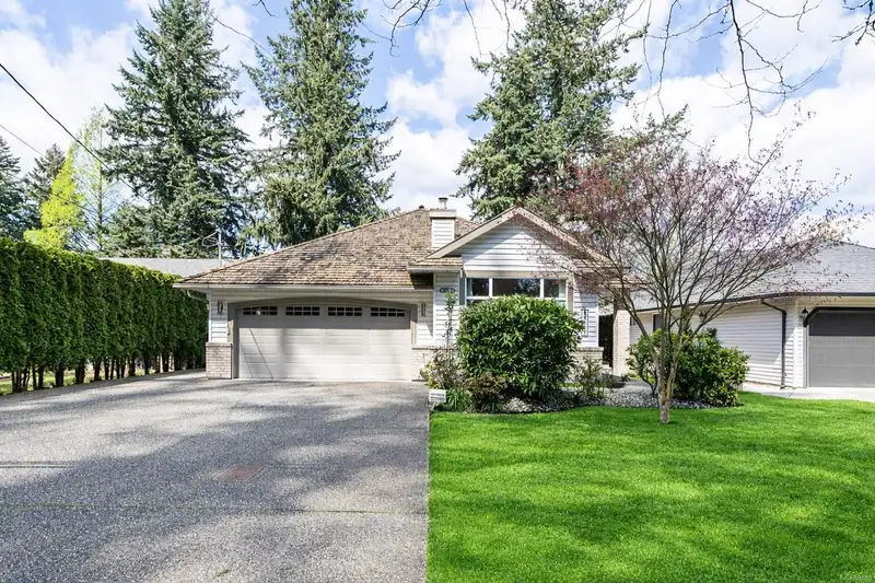 20947 44 AVENUE - photo 1 of 33