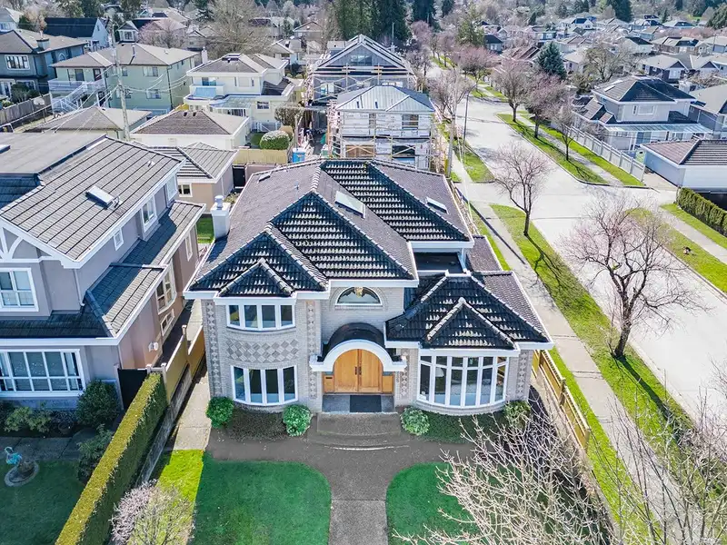2288 W 20TH AVENUE - photo 2 of 40