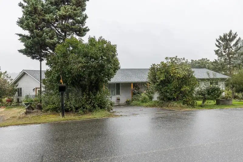 31211 OLUND ROAD - photo 1 of 25