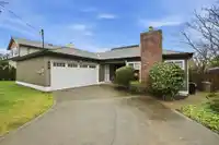 5225 4 AVENUE - thumbnail 1