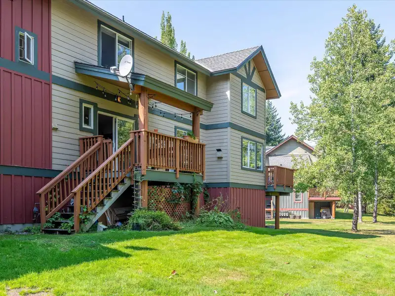 18 1450 VINE ROAD - photo 1 of 25