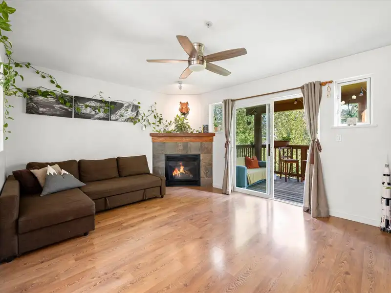 18 1450 VINE ROAD - photo 2 of 25