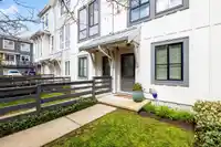 10 4716 ORCA WAY - thumbnail 1
