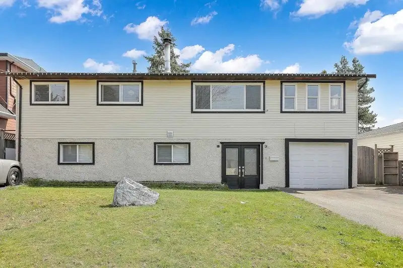 7436 118A STREET - photo 1 of 36