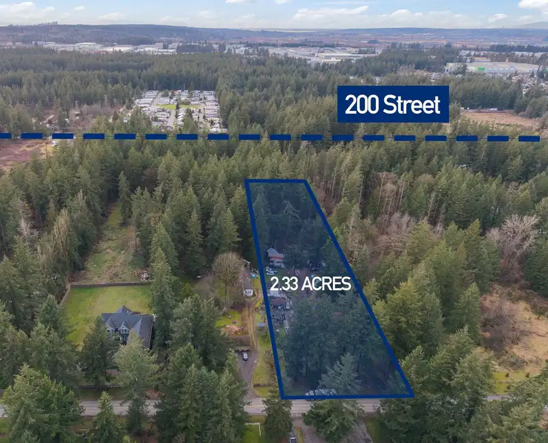 3085 202 STREET - photo 1 of 5
