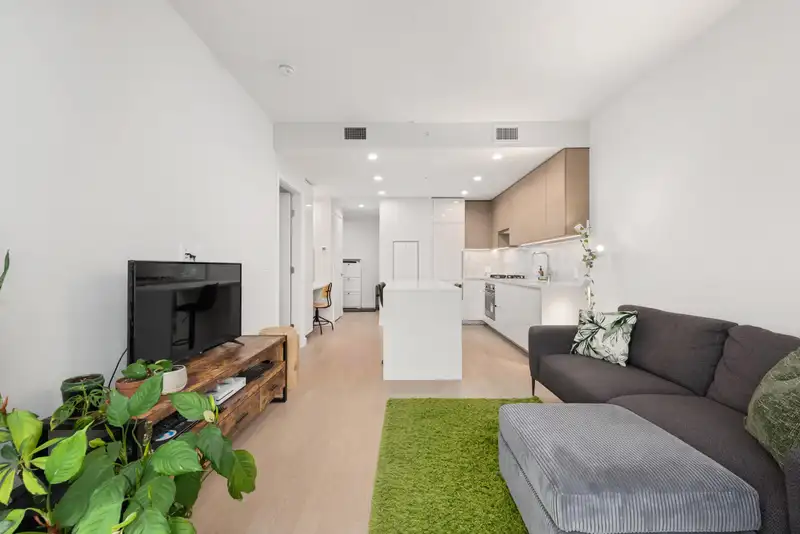 1301 2186 GILMORE AVENUE - photo 1 of 30