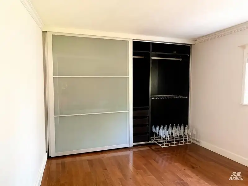 5214 12TH AVENUE - photo 2 of 29