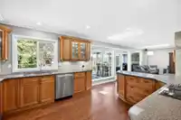 19939 51 AVENUE - thumbnail 11