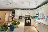 6027 192 STREET - thumbnail 5