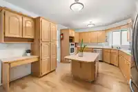 7601 SAPPHIRE DRIVE - thumbnail 8