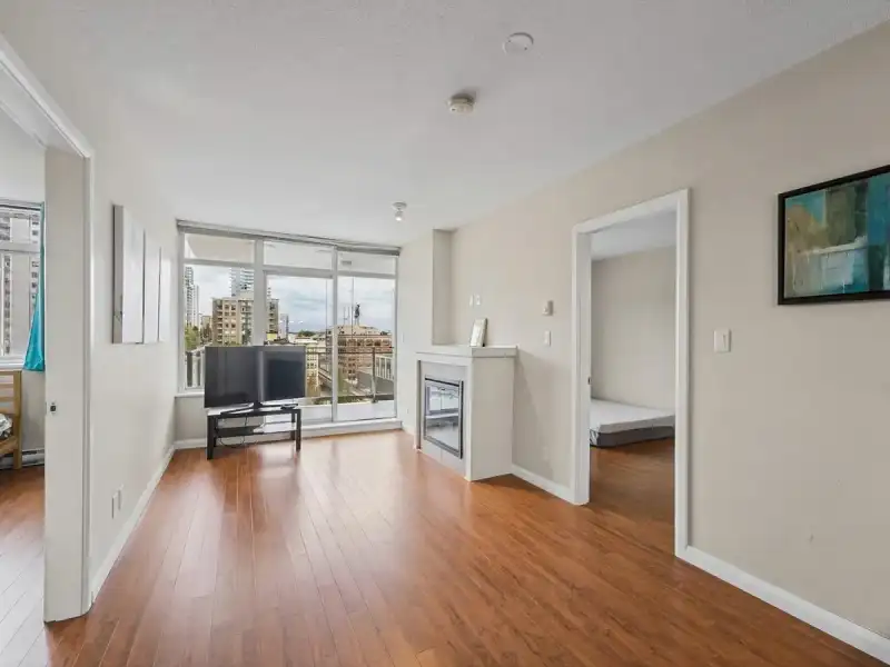 1205 888 CARNARVON STREET - photo 1 of 20