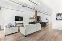 7025 HESSLEA CRESCENT - thumbnail 29