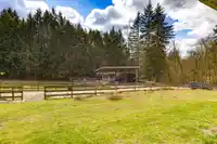 7025 HESSLEA CRESCENT - thumbnail 37