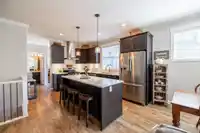 49 7138 210 STREET - thumbnail 6