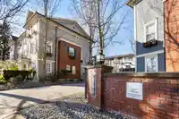 25 2495 DAVIES AVENUE - thumbnail 2