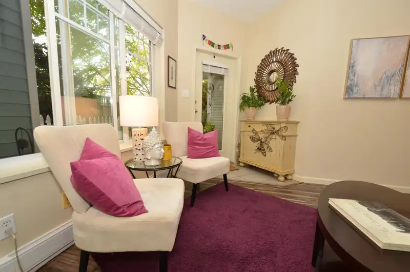 7 123 SEVENTH STREET - photo 4 of 28
