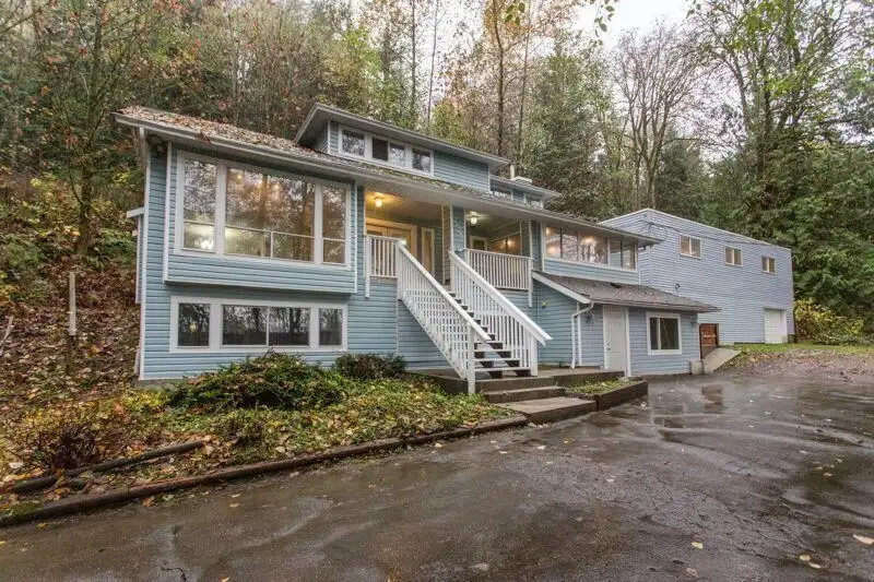 26280 GRANT AVENUE - photo 1 of 40