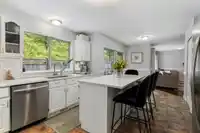 26280 GRANT AVENUE - thumbnail 4
