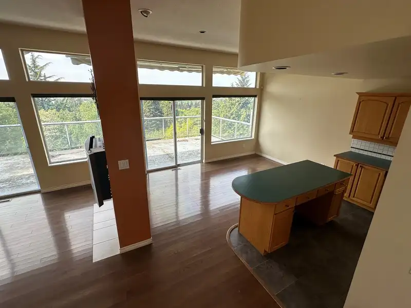 924 LONDON PLACE - photo 4 of 29