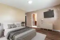 9142 212A PLACE - thumbnail 15