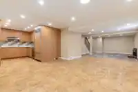9142 212A PLACE - thumbnail 24