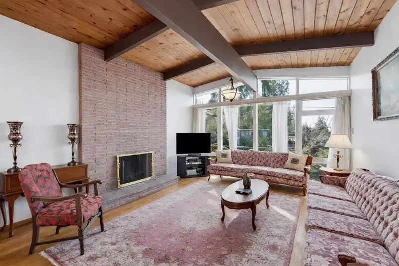 922 CANYON BOULEVARD - photo 4 of 29