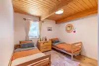 379 MARY ANN POINT ROAD - thumbnail 23
