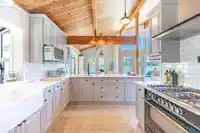 379 MARY ANN POINT ROAD - thumbnail 9