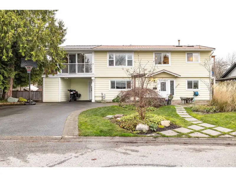 4969 207A STREET - photo 1 of 40