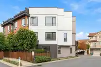 26 19749 55 AVENUE - thumbnail 1