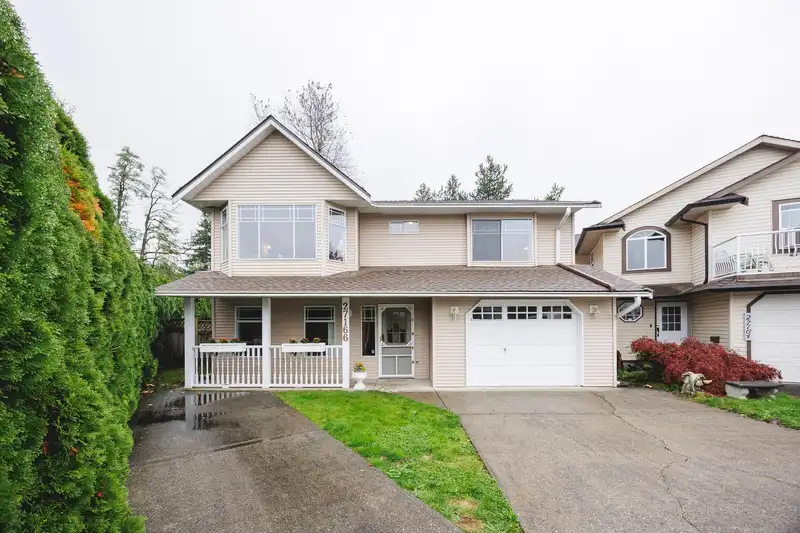27166 33 AVENUE - photo 1 of 38