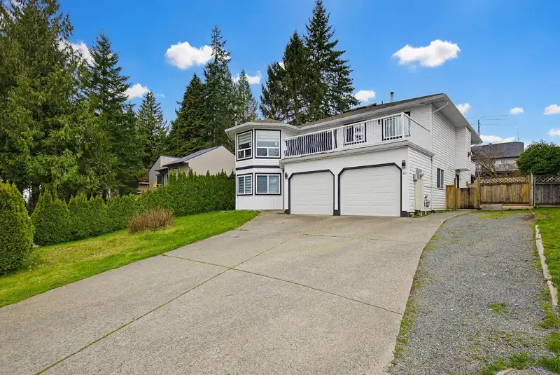 8103 CARIBOU STREET - photo 2 of 39