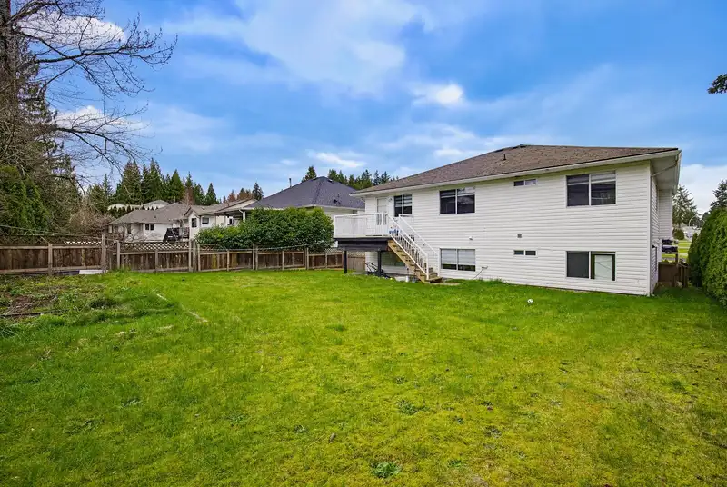 8103 CARIBOU STREET - photo 3 of 39