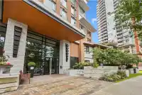2404 3100 WINDSOR GATE - thumbnail 2