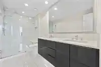 2404 3100 WINDSOR GATE - thumbnail 16
