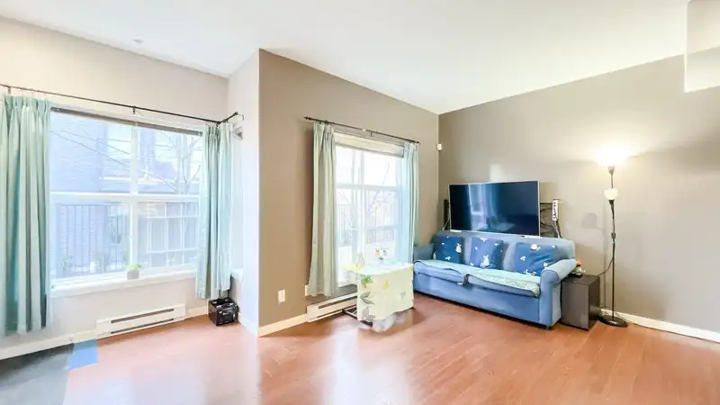 215 4155 CENTRAL BOULEVARD - photo 2 of 30