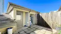 215 4155 CENTRAL BOULEVARD - thumbnail 23